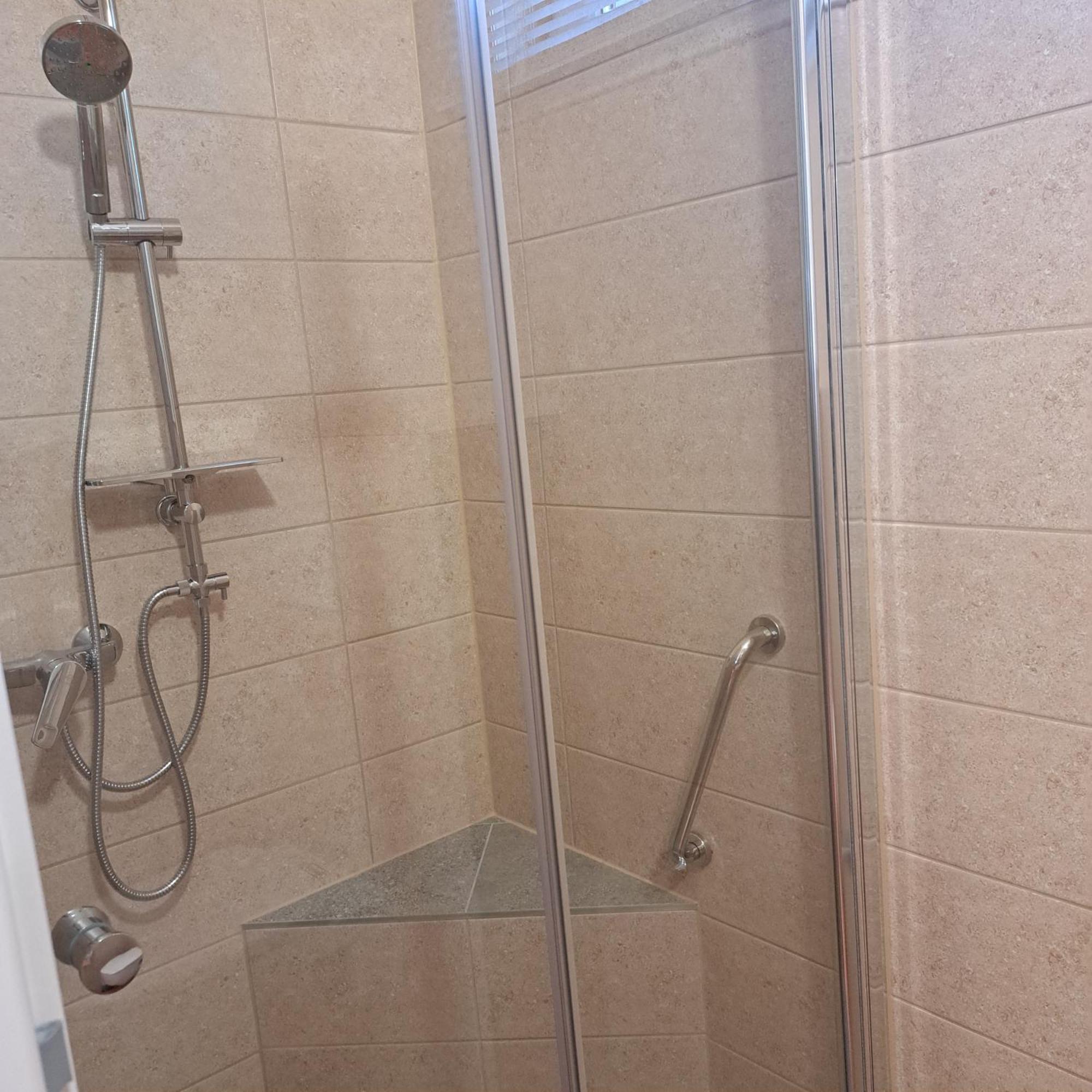 Tavirozsa Apartment Balatonfůzfő Bagian luar foto