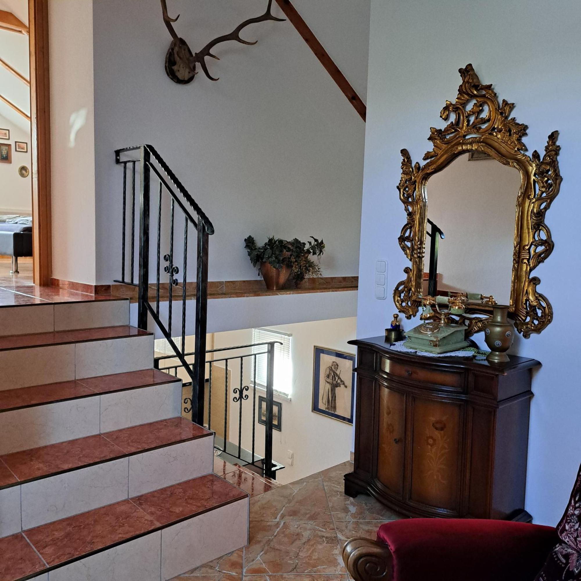 Tavirozsa Apartment Balatonfůzfő Bagian luar foto