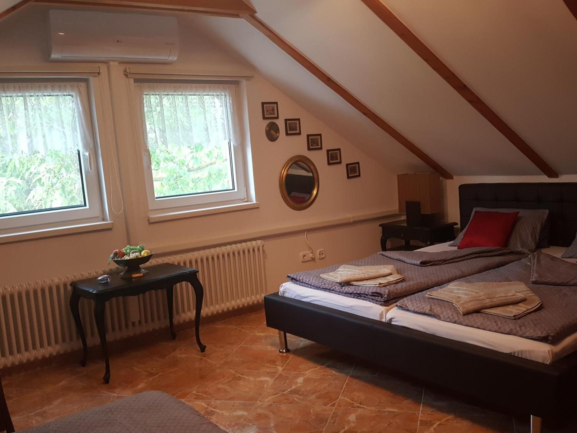 Tavirozsa Apartment Balatonfůzfő Bagian luar foto